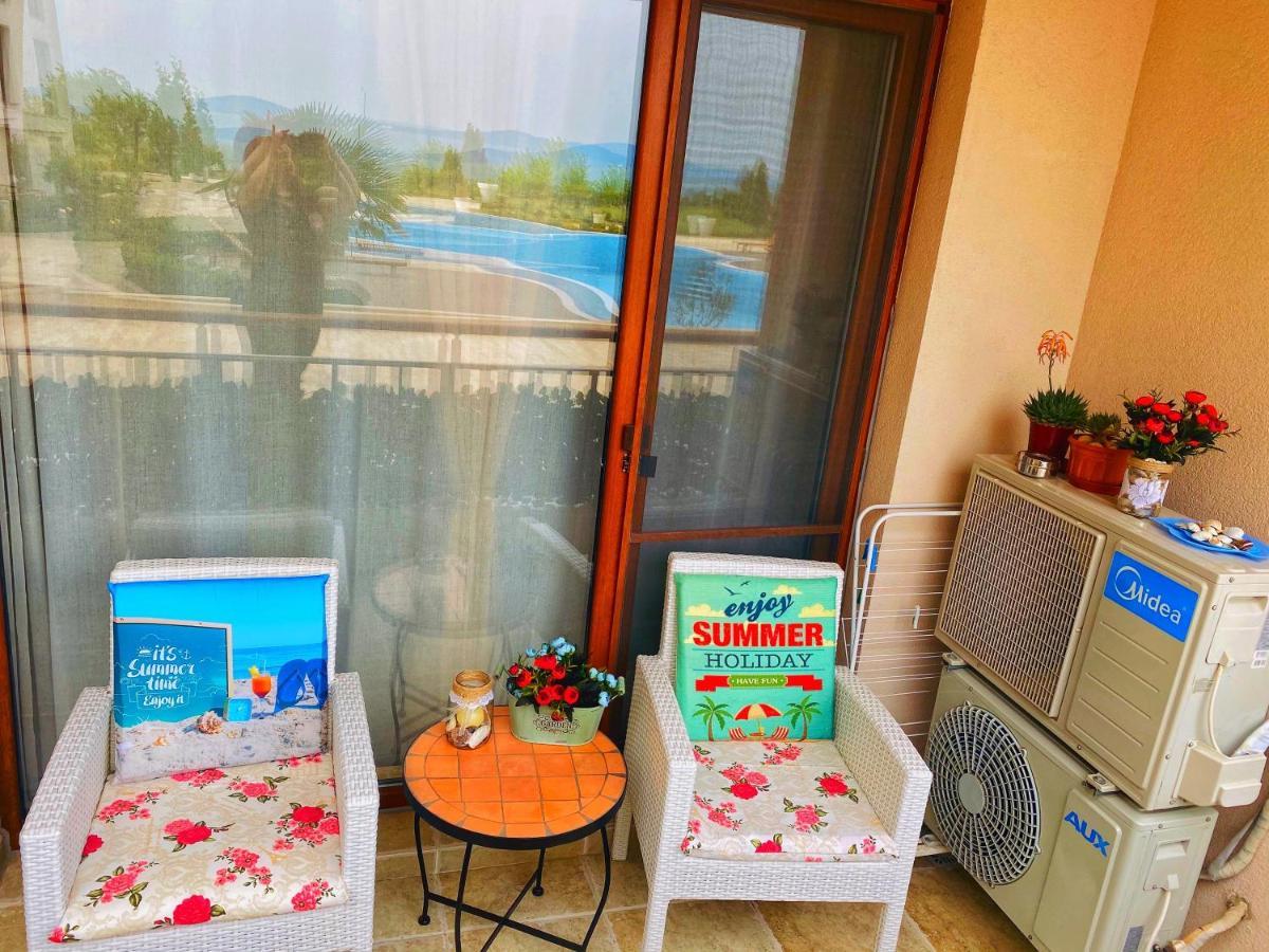 Diamond Apartment №1 - Relax Holiday Views Sea And Pool ブルガス エクステリア 写真